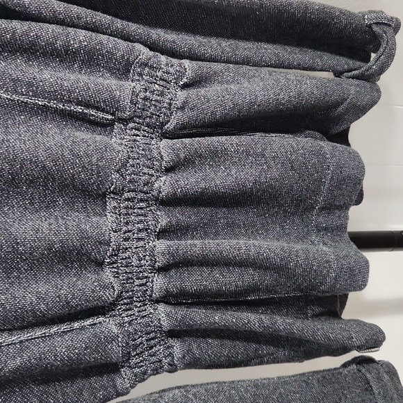 Billabong Women's Coat - Picture 4 of 7